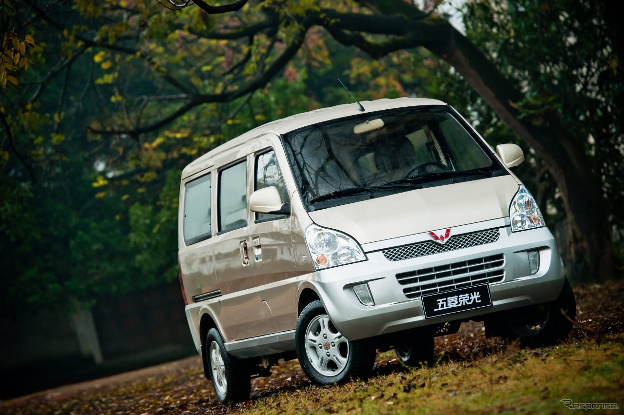 上汽通用五菱汽車の小型商用車、Wuling Rongguang