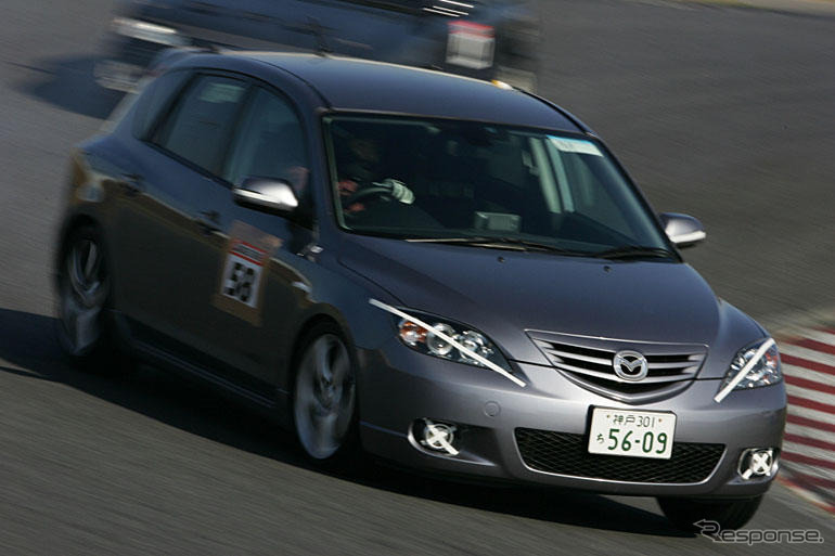 マツダスピードカップに新車で参加するとお得に!!