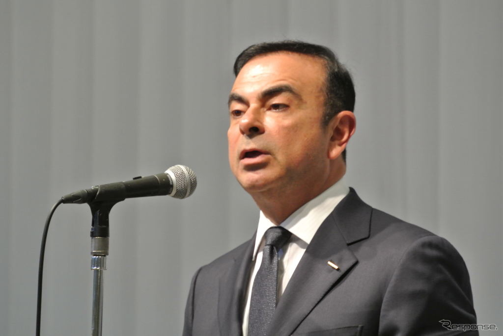 日産自動車 カルロス・ゴーン社長
