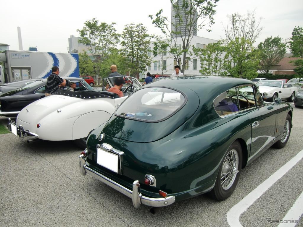 アストンマーチン・DB2/4