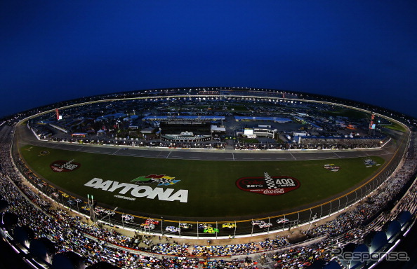 NASCARネイションワイド 第16戦、マット・ケンゼス