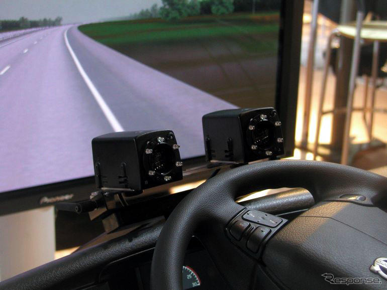 【CVショー05】ボルボの居眠り運転警告システム