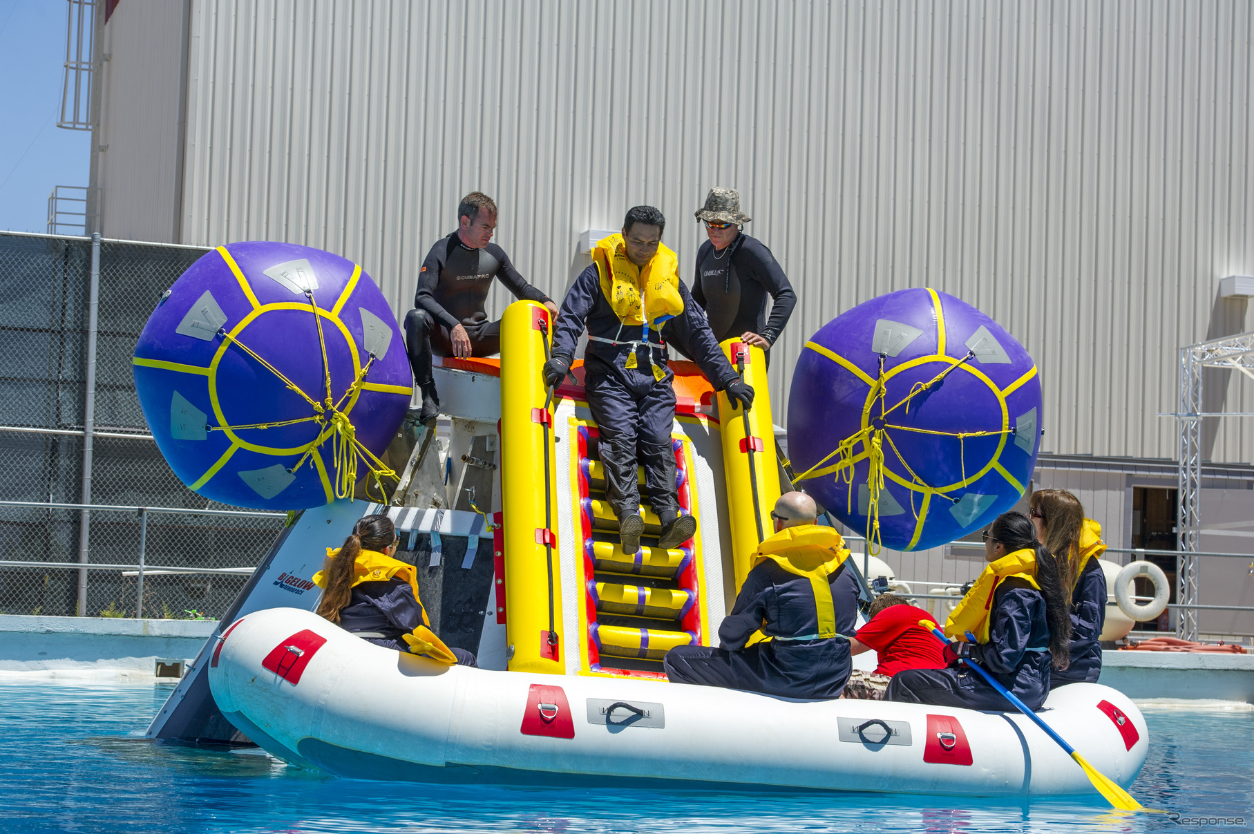 CST‐100の水上避難訓練