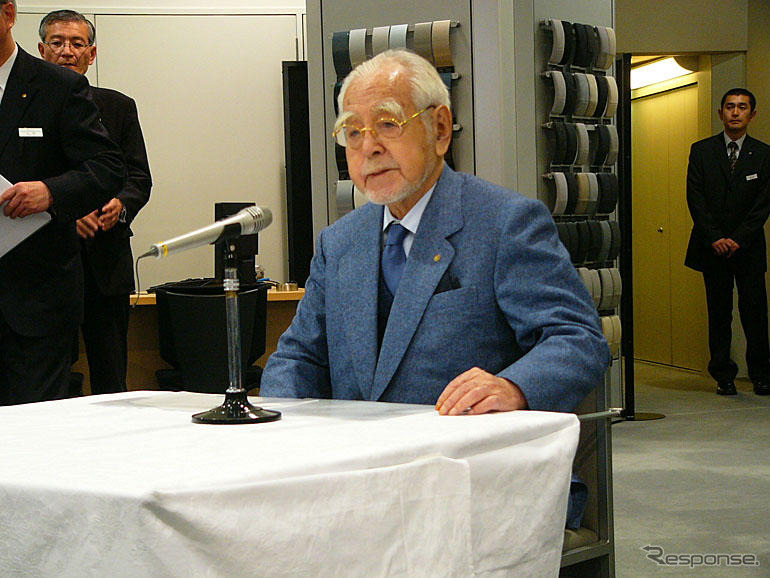 ヤナセ、特別展「梁瀬次郎、メルセデスベンツとの歩み」