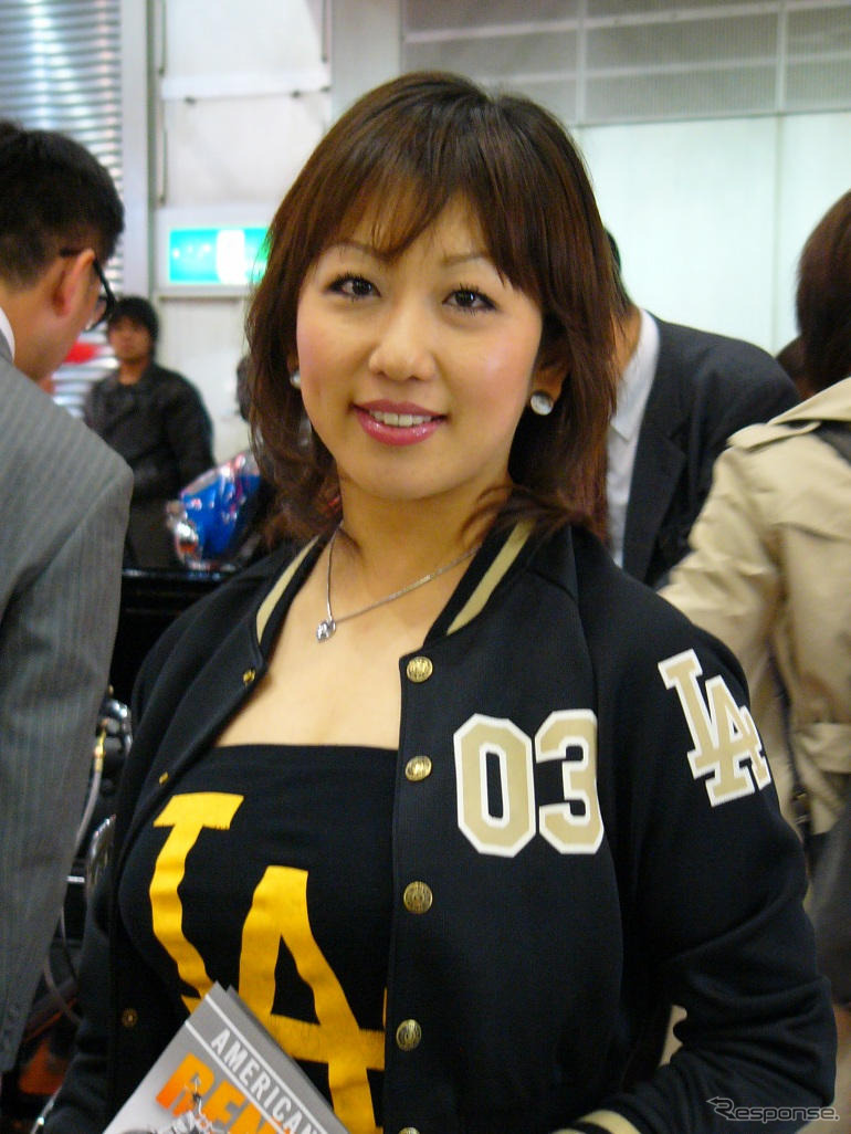 【東京モーターサイクルショー05】まだあります! コンパニオン写真蔵
