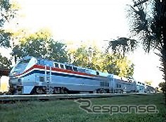 アメリカの旅客輸送を担うアムトラックのディーゼル機関車