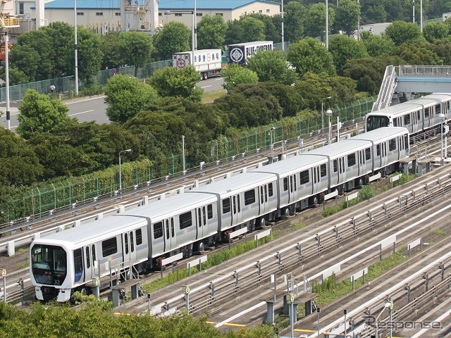 2014年度初頭からの営業運転開始を予定している、ゆりかもめの新型車両7300系。