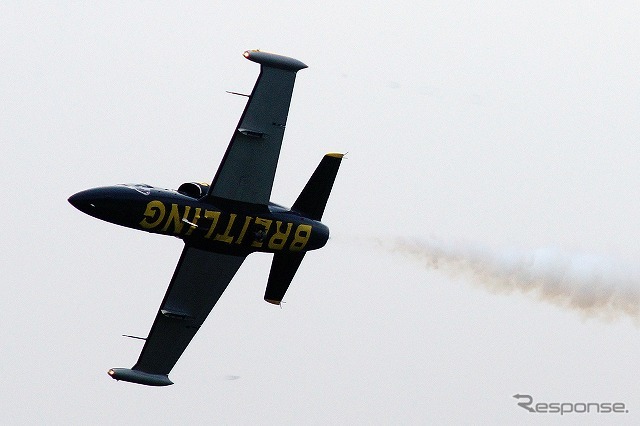 ふくしまスカイパーク上空てフルショーを行ったブライトリング・ジェットチーム。これは2日目（8月8日）のもの。初日とはメニューを若干変えて実施した。