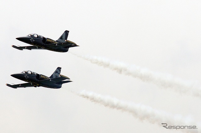 ふくしまスカイパーク上空てフルショーを行ったブライトリング・ジェットチーム。これは2日目（8月8日）のもの。初日とはメニューを若干変えて実施した。