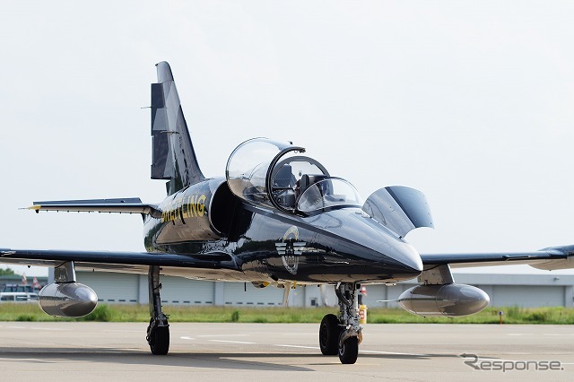 チェコ製のジェット練習機『L-39C アルバトロス』は非常にコンパクトな機体だ。