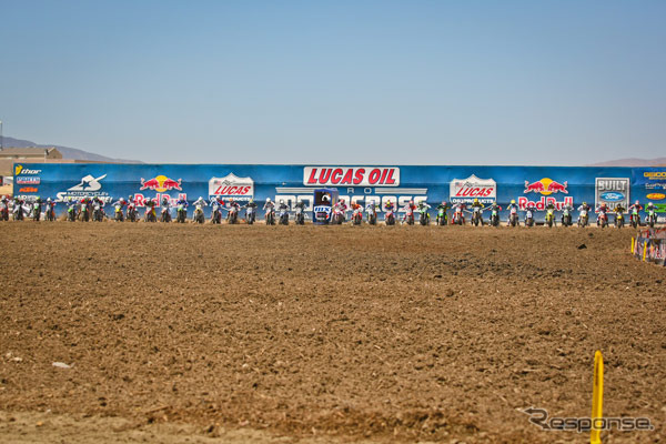 第1モトのスタート