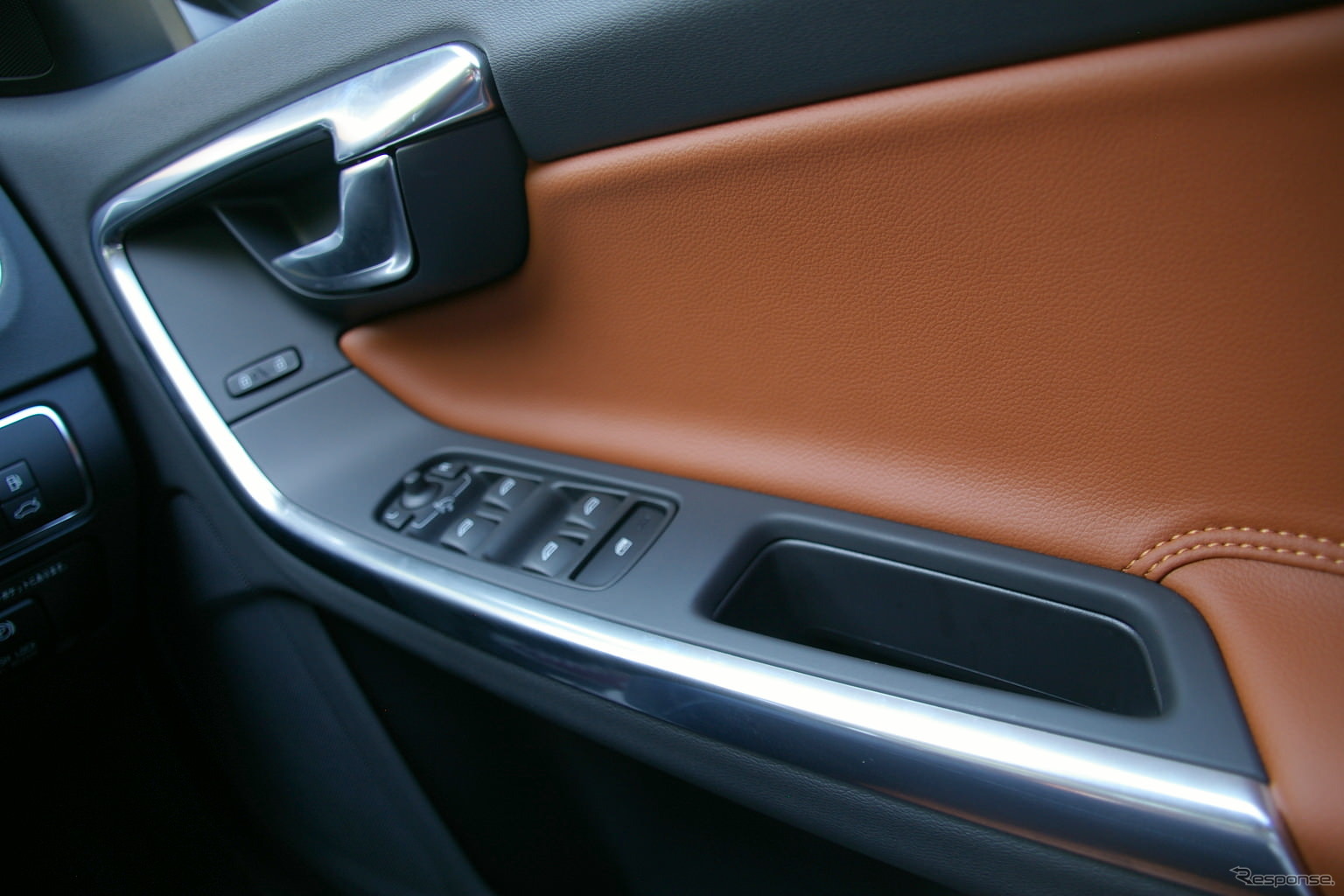 ボルボ V60 2014年モデル