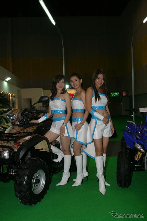 【バンコクモーターショー05】コンパニオン写真蔵…要求レベルが高い?