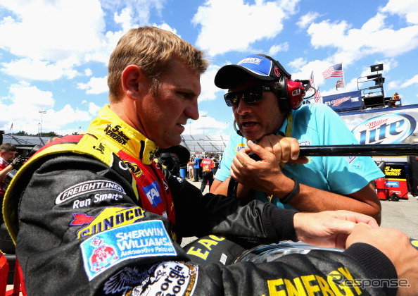 ボウヤーとチームオーナーのマイケル・ウォルトリップ