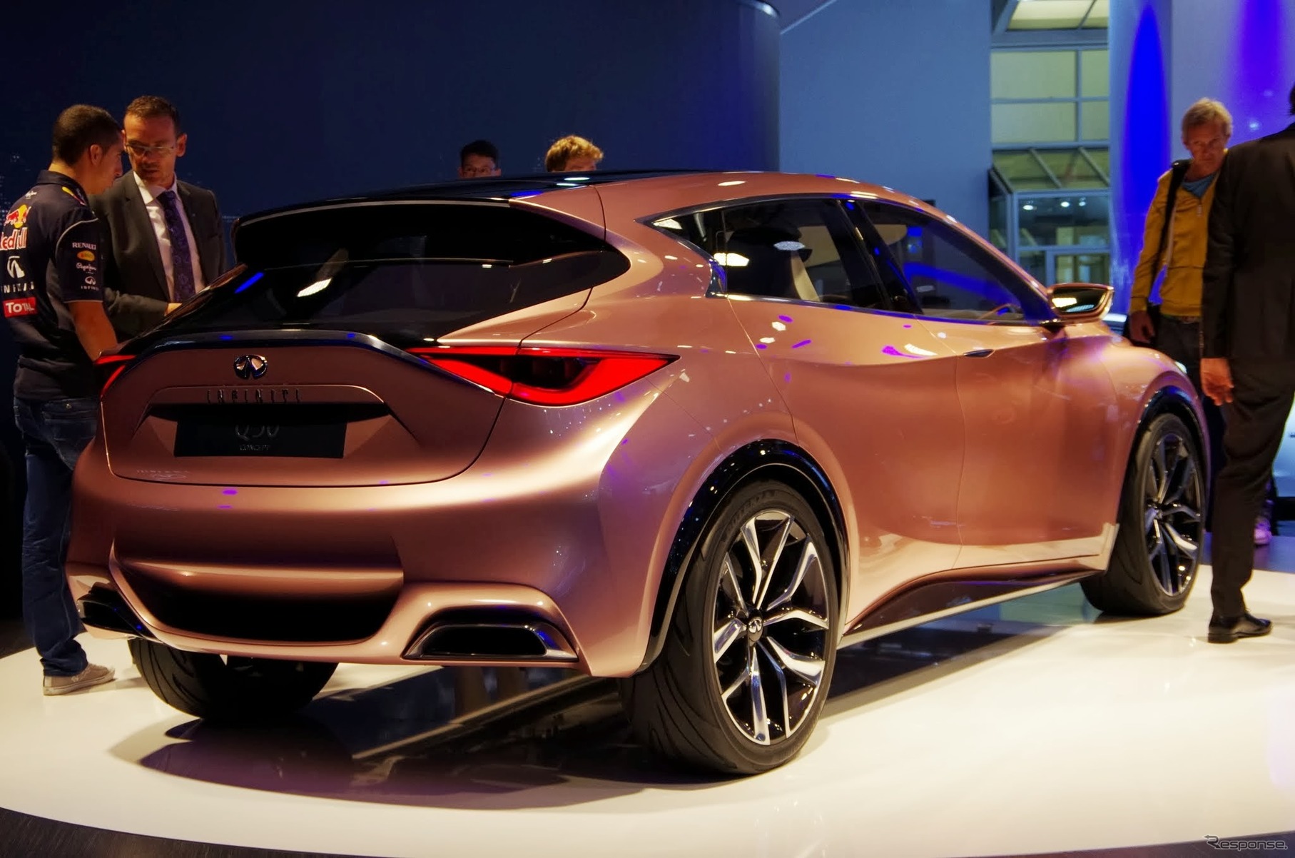 インフィニティ Q30（フランクフルトモーターショー13）