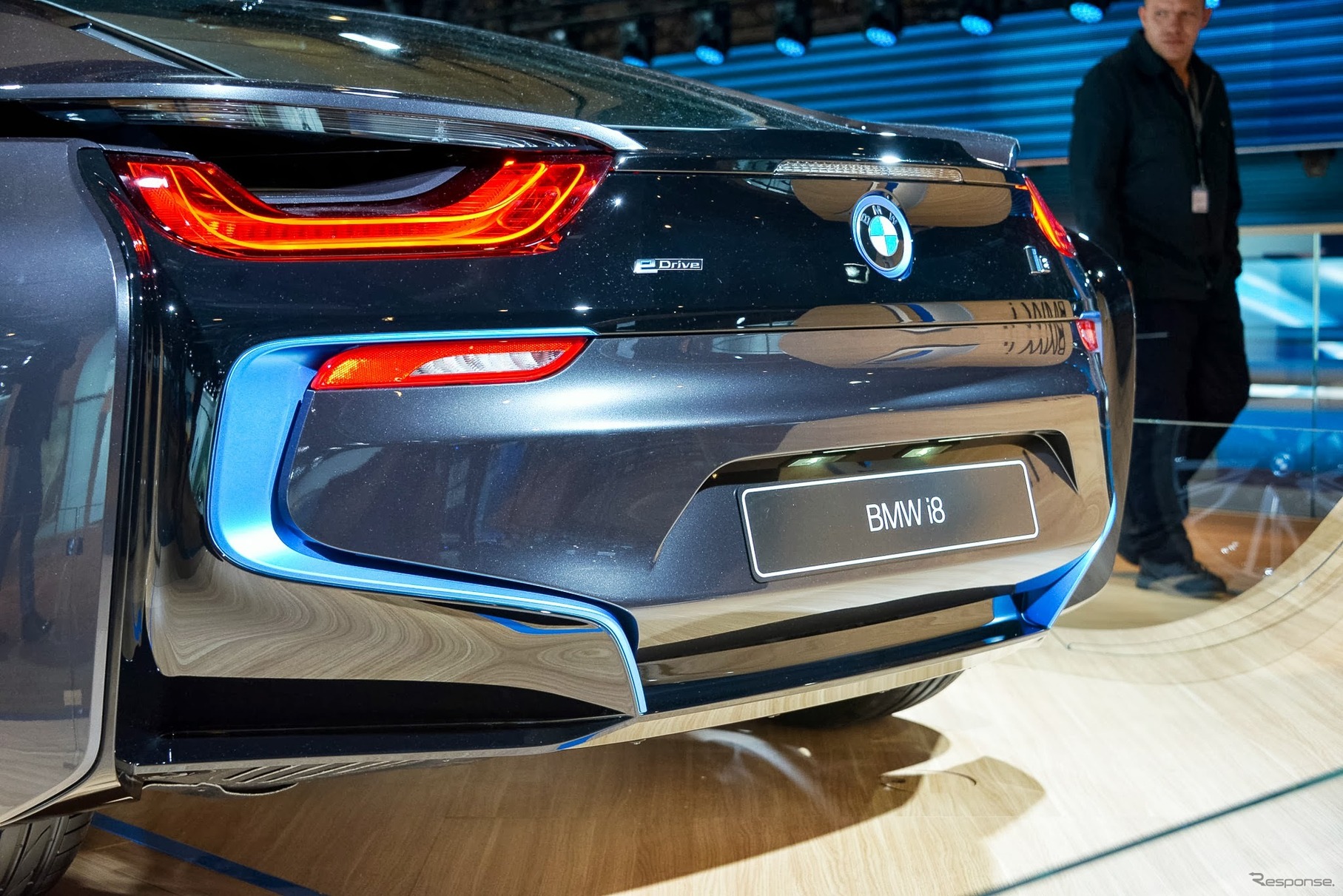 BMW i8（フランクフルトモーターショー13）