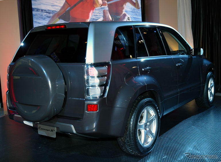 スズキ SUV 新型発表、16日に