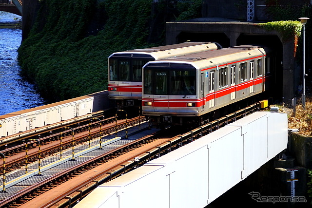 丸ノ内線も銀座線と同時にダイヤ改正を実施。増発のほか新宿～中野坂上～荻窪間で最終列車の繰り下げを行う。