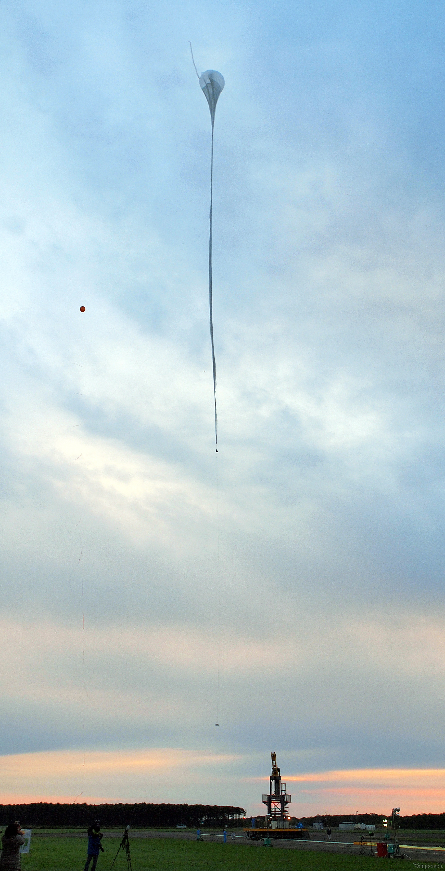 JAXA、、「超薄膜高高度気球の飛翔性能試験（BS13-08）」を実施
