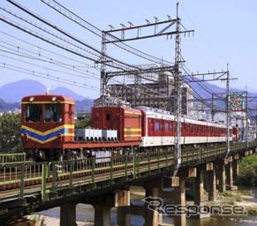 会場最寄り駅である五位堂駅と高安駅を結ぶイベント列車のツアーも実施される。11月2日は5800形を電動貨車で挟んだ編成で運転する。
