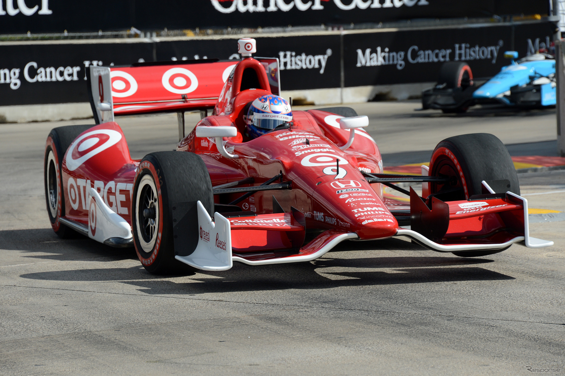 優勝のスコット・ディクソン。写真：IndyCar