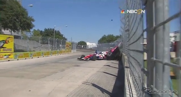 ヒューストン市街地コース2日目のレースで起こった大クラッシュ