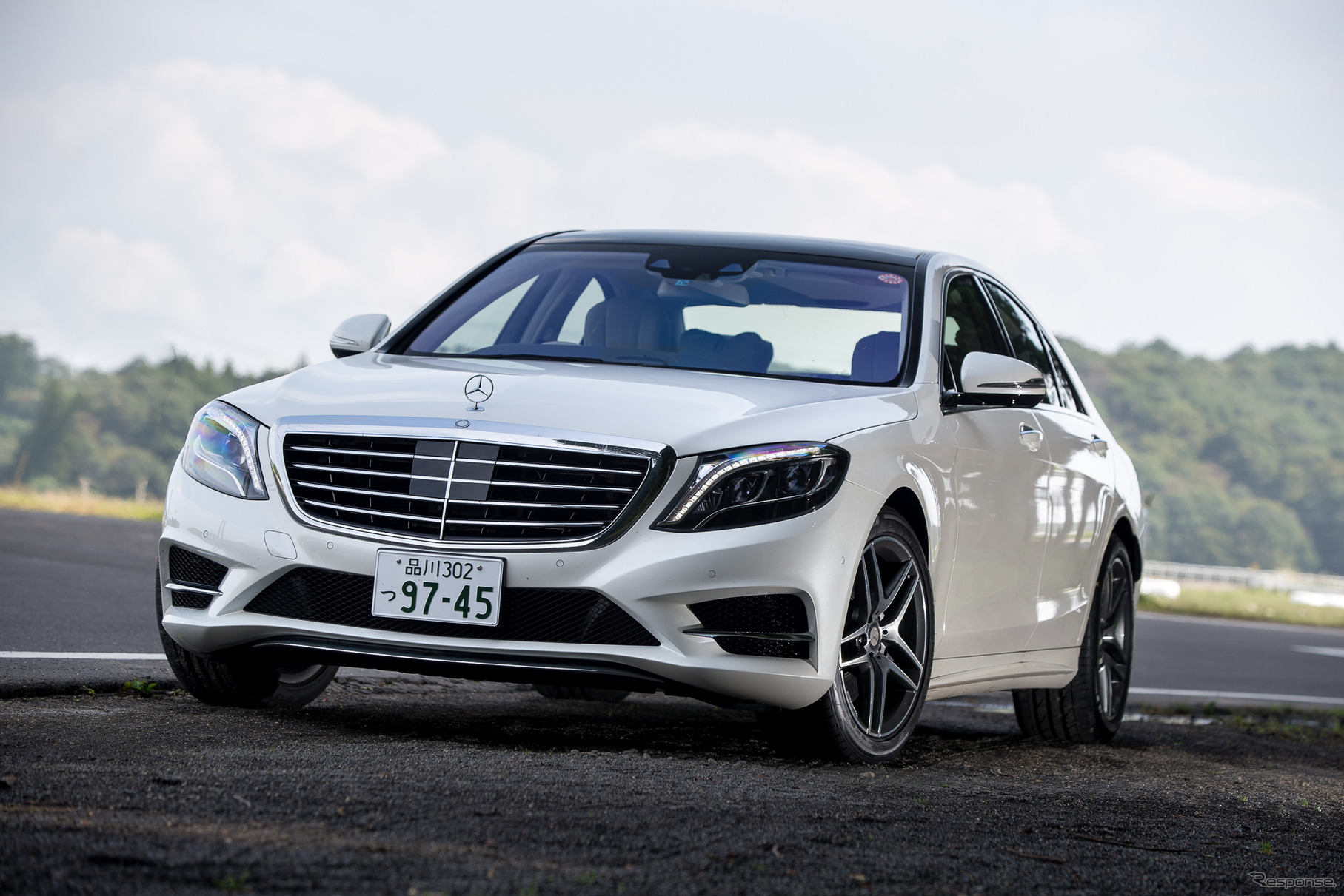 メルセデスベンツ・S 400 HYBRID Exclusive「AMG スポーツパッケージ」