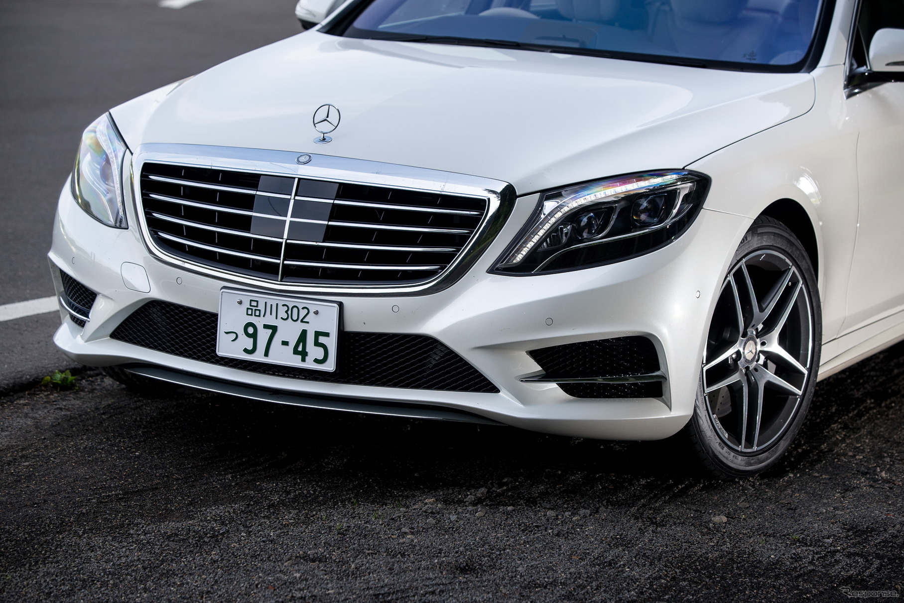 メルセデスベンツ・S 400 HYBRID Exclusive「AMG スポーツパッケージ」