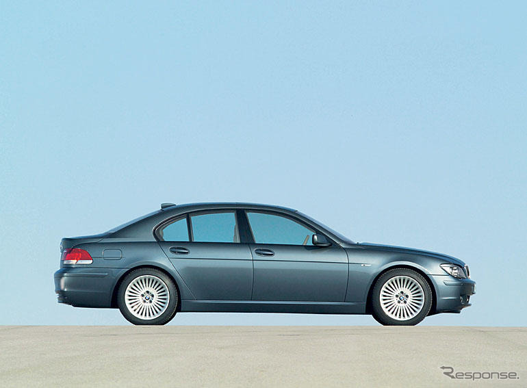 【BMW 7シリーズ 新型】エンジンサウンドは心地いいものに