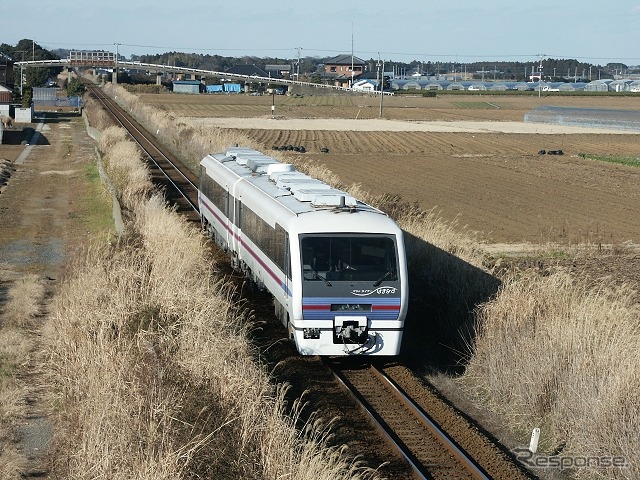 鹿島臨海鉄道で運用されている7000形。