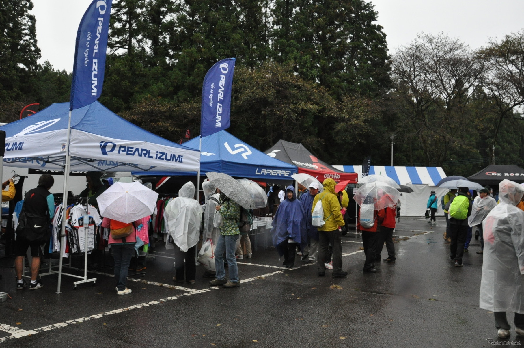 ジャパンカップ13、10月20日開幕前のようす