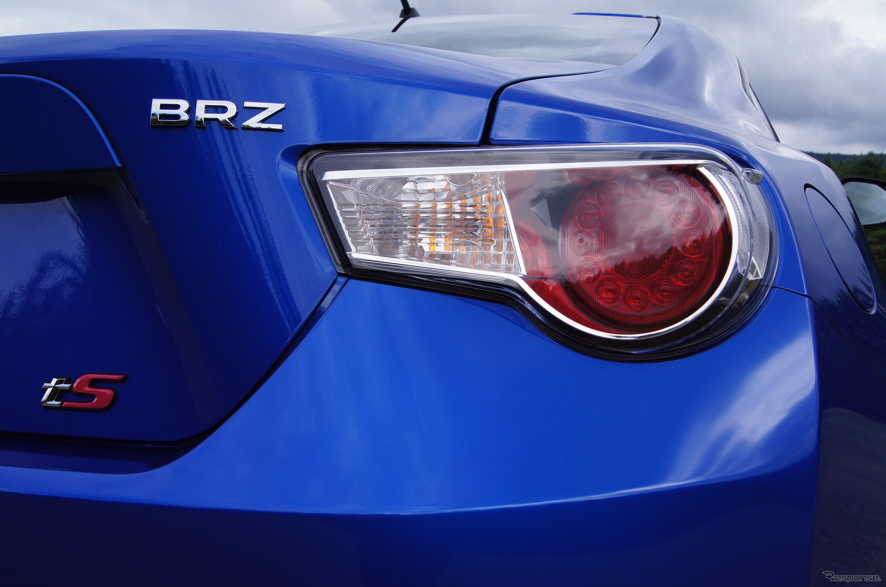 スバル BRZ tS