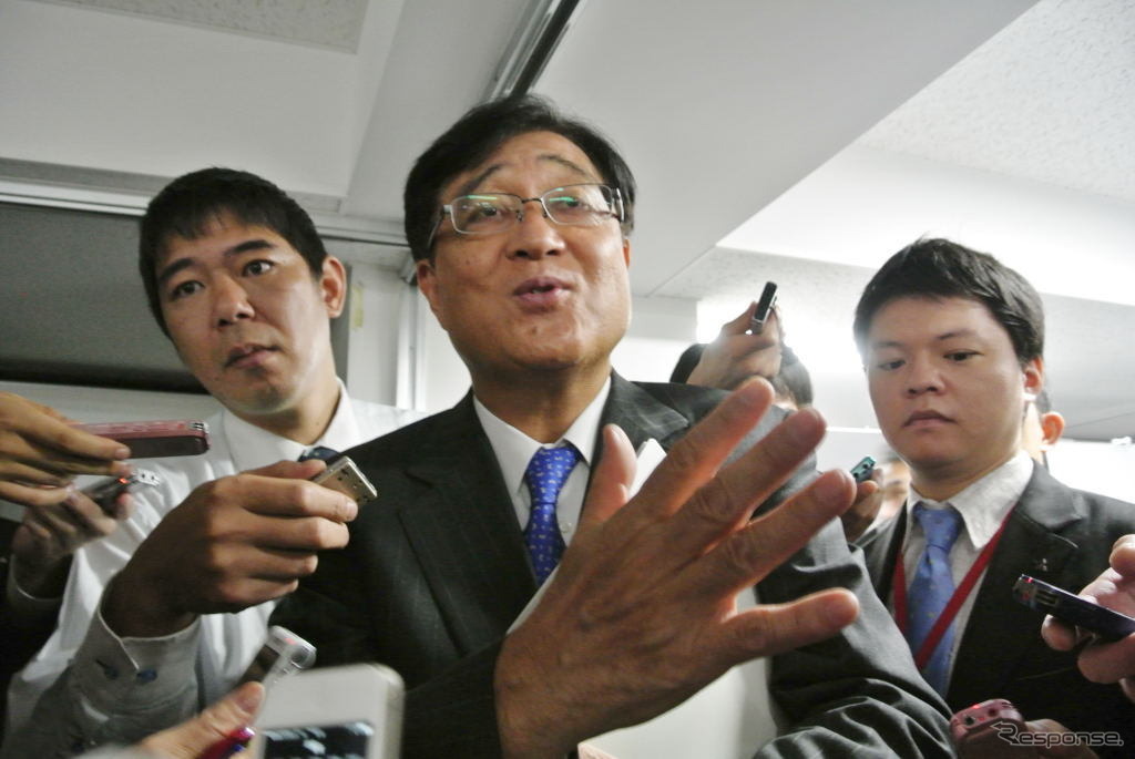 三菱自動車 益子修社長