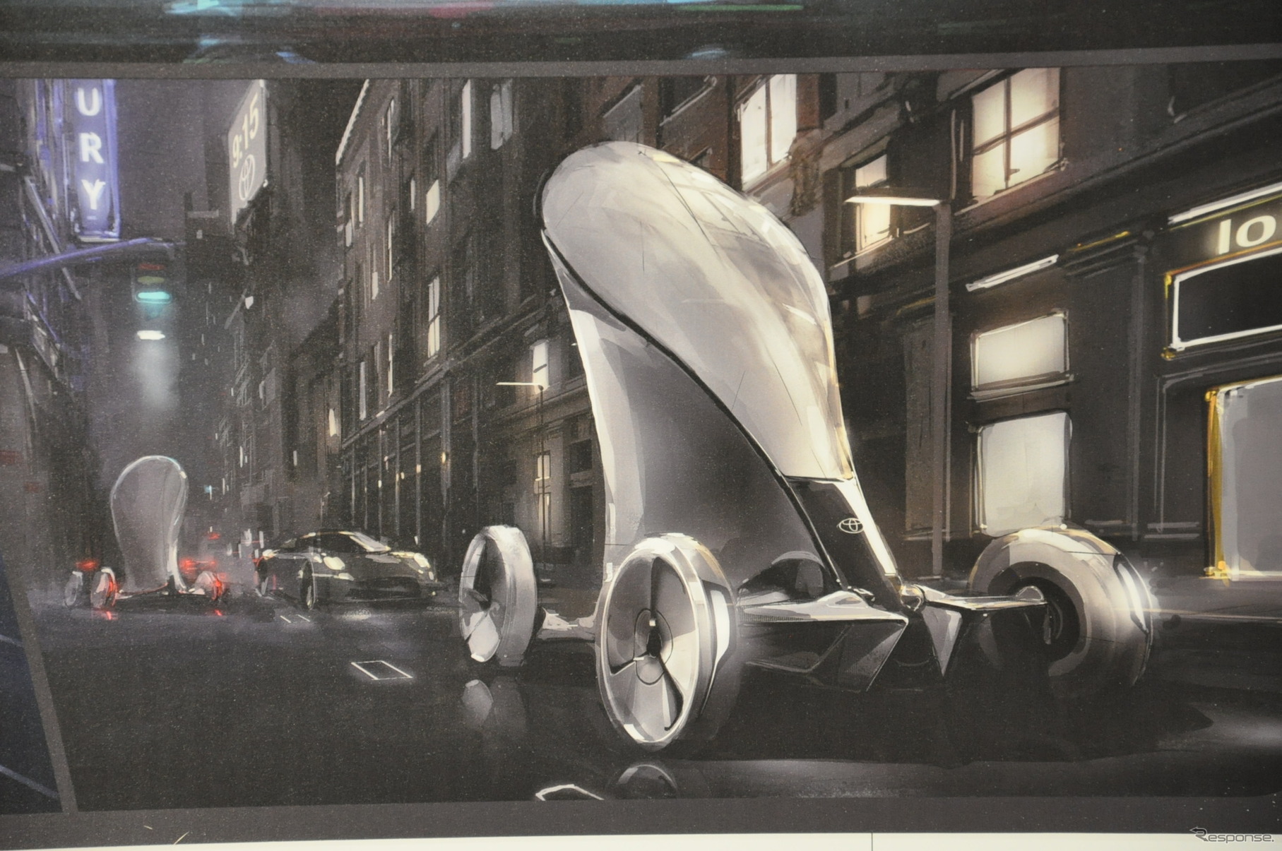 ロサンゼルスーモーターショー13の「デザインチャレンジ」に出品された、トヨタ『E-GRUS』