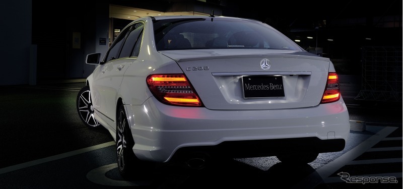 ヤナセ・オリジナル LEDエンブレム リア・イルミネーション