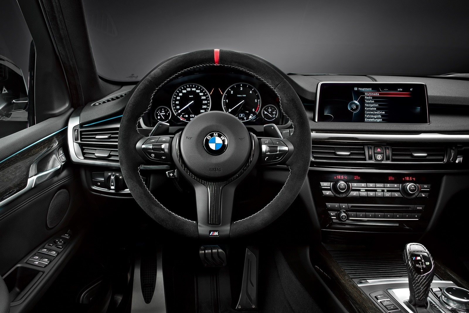 新型BMW X5 のMパフォーマンスパーツ