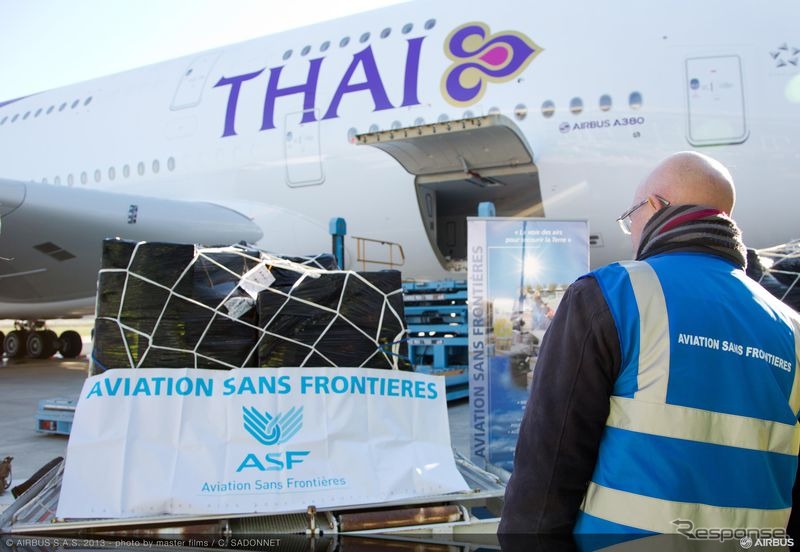 タイに10トンのグッズを運ぶタイ国際航空のA380