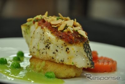 シェフ・ズビア・ザインが調理する機内食