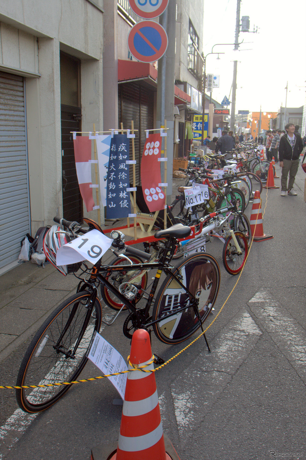 アニメ効果で来場10万人 大洗あんこう祭でガルパン痛車道コンテスト 声優ステージも