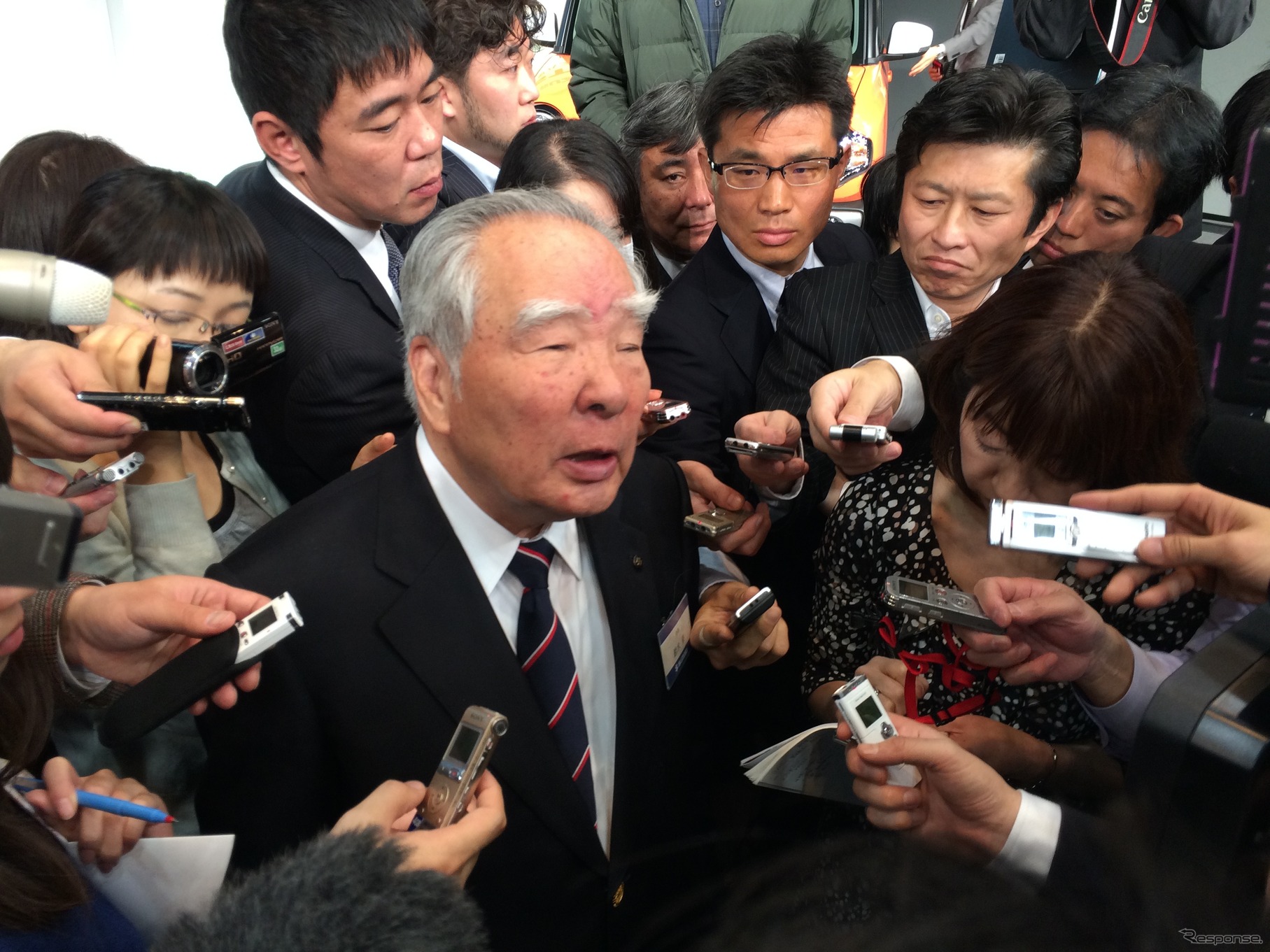 スズキ 鈴木修会長兼社長