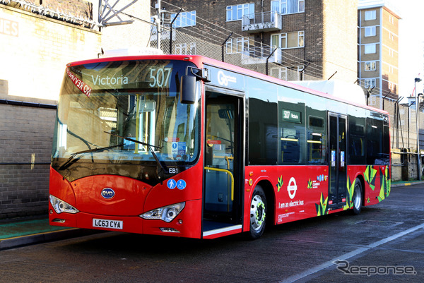 英国ロンドン市に納車されたBYDオート製EVバス、eバス
