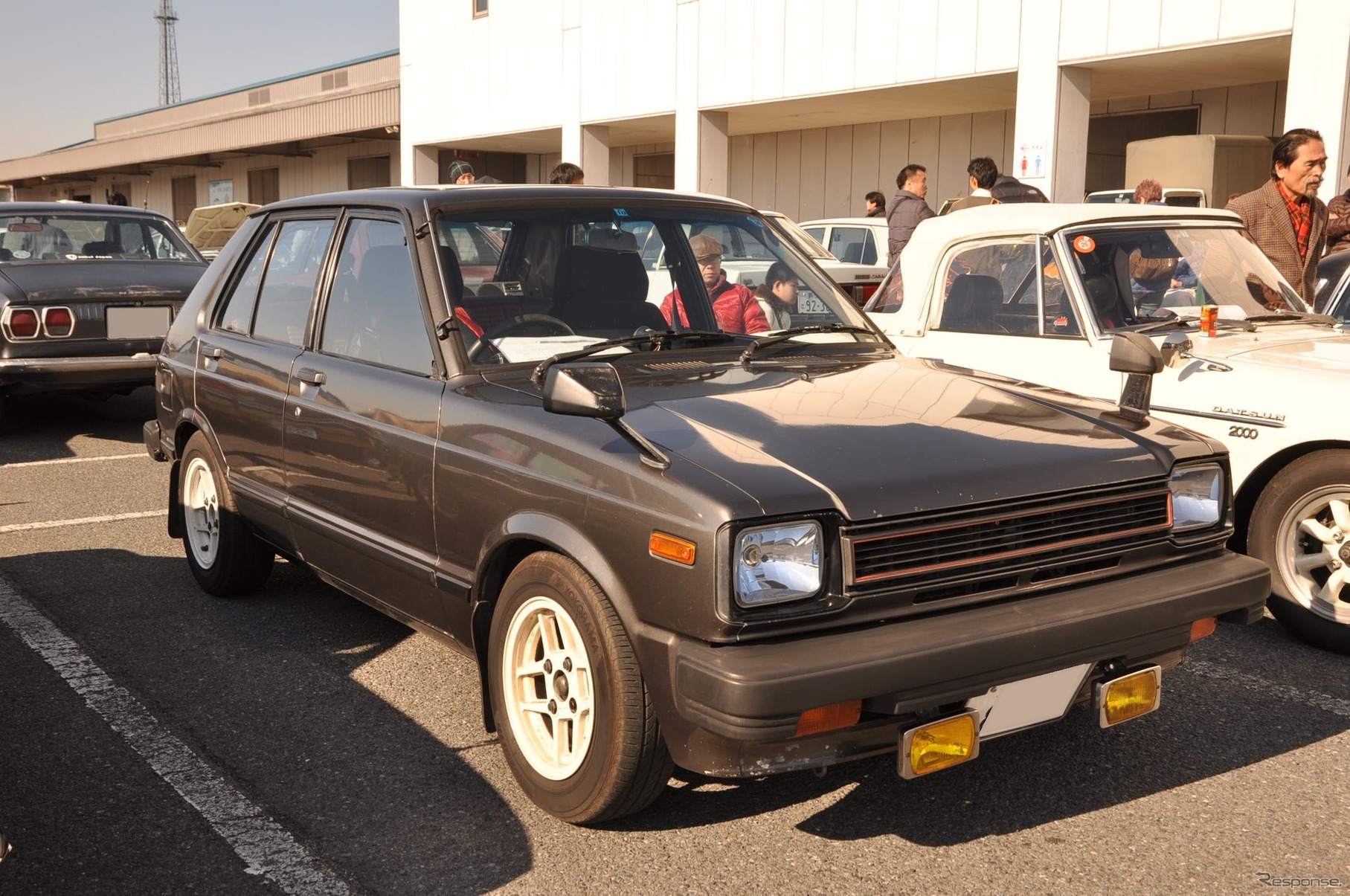 スターレット