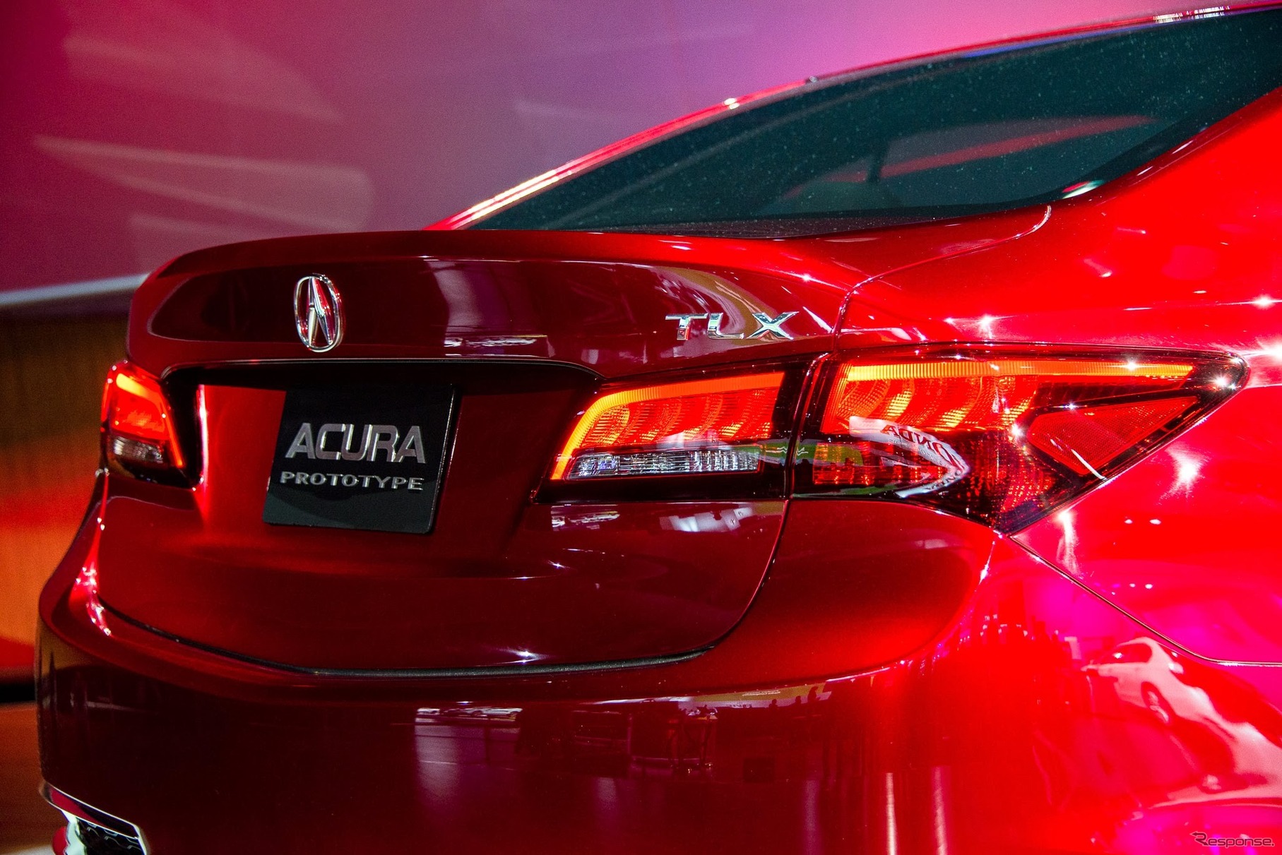 アキュラ 「TLX」 コンセプト