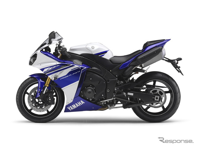 ディープパープリッシュブルーメタリックC