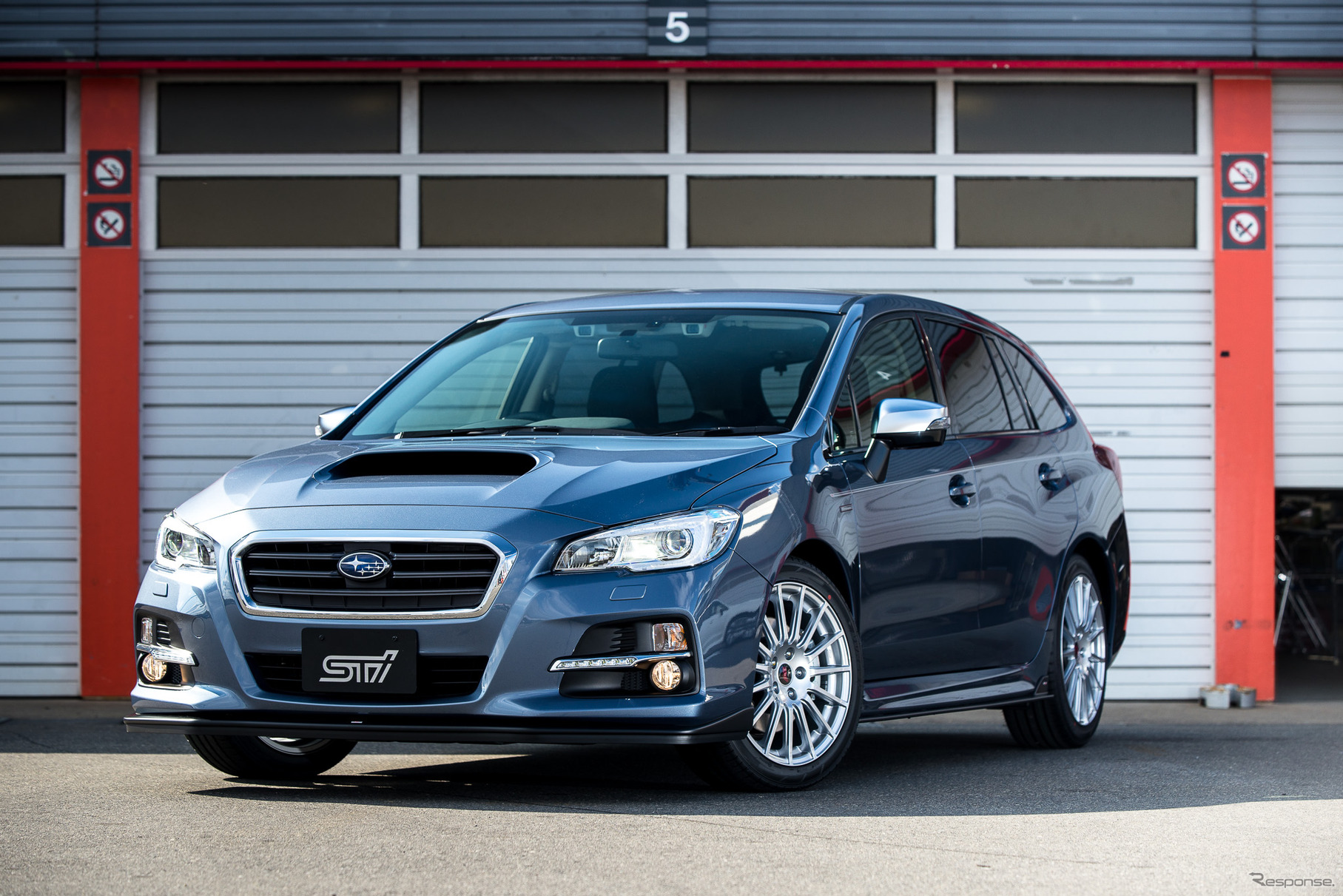 スバル・レヴォーグ「STI パフォーマンスパッケージ」プロトタイプ