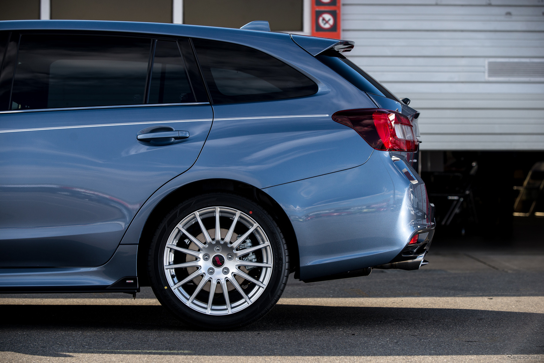 スバル・レヴォーグ「STI パフォーマンスパッケージ」プロトタイプ