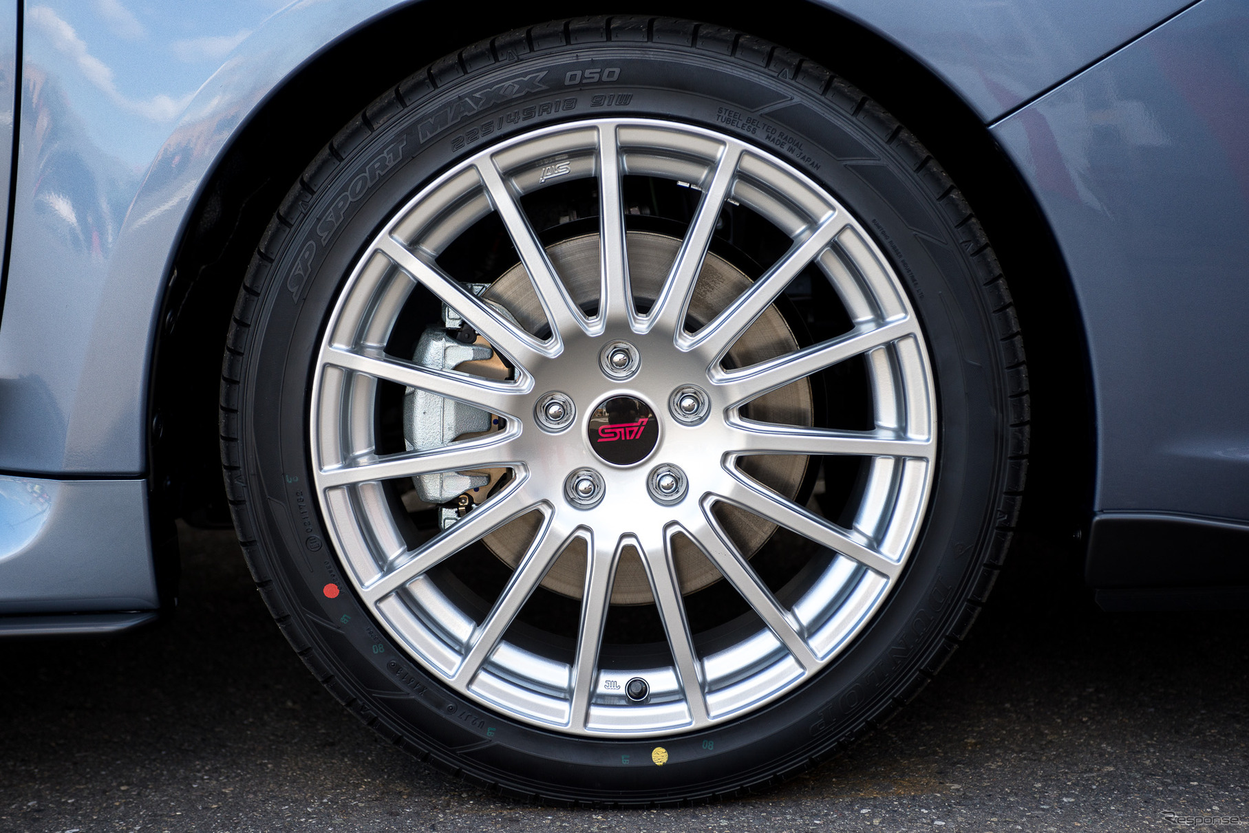 スバル・レヴォーグ「STI パフォーマンスパッケージ」プロトタイプ