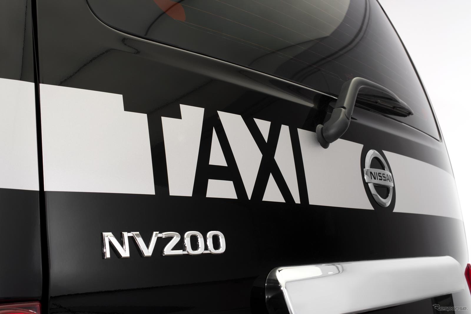 日産 NV200 ロンドンタクシー