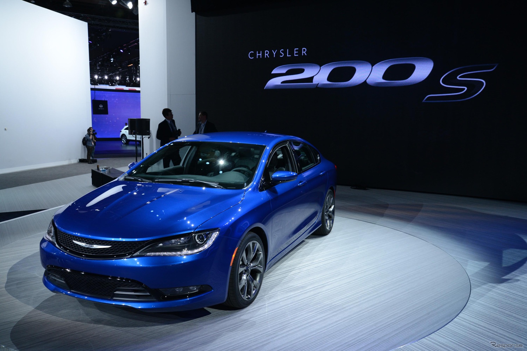 新型 クライスラー 200 の 200S（デトロイトモーターショー14）
