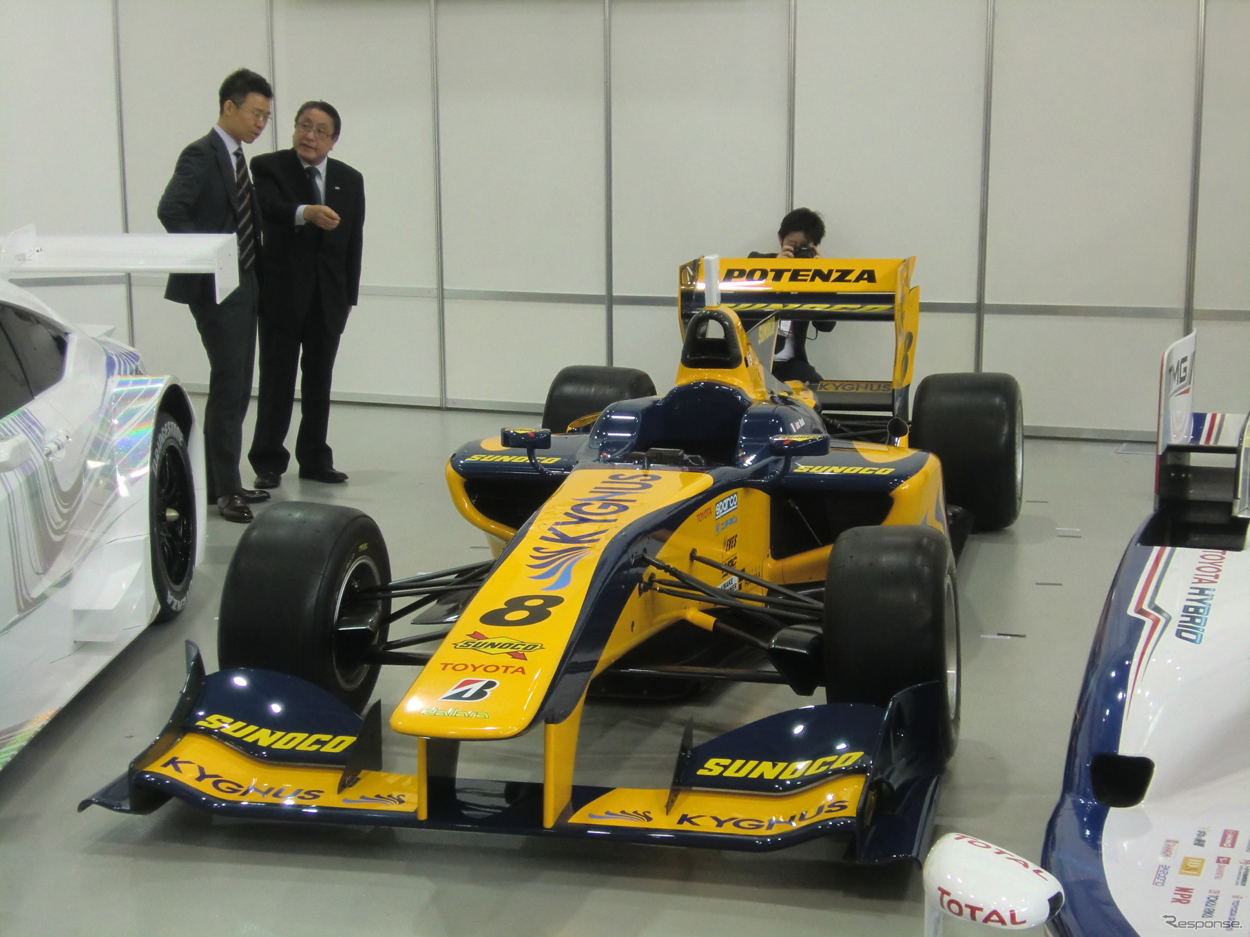 カーナンバー8のSF14・トヨタにはロイック・デュバルが乗る（発表会は欠席）。